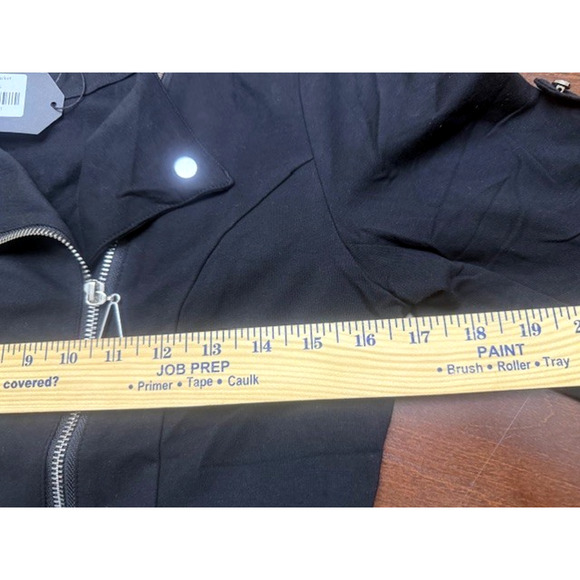 Aleeza Paris Naomi Black Stretchy Cropped Jacket - Sz Small $108 - Picture 6 of 8
